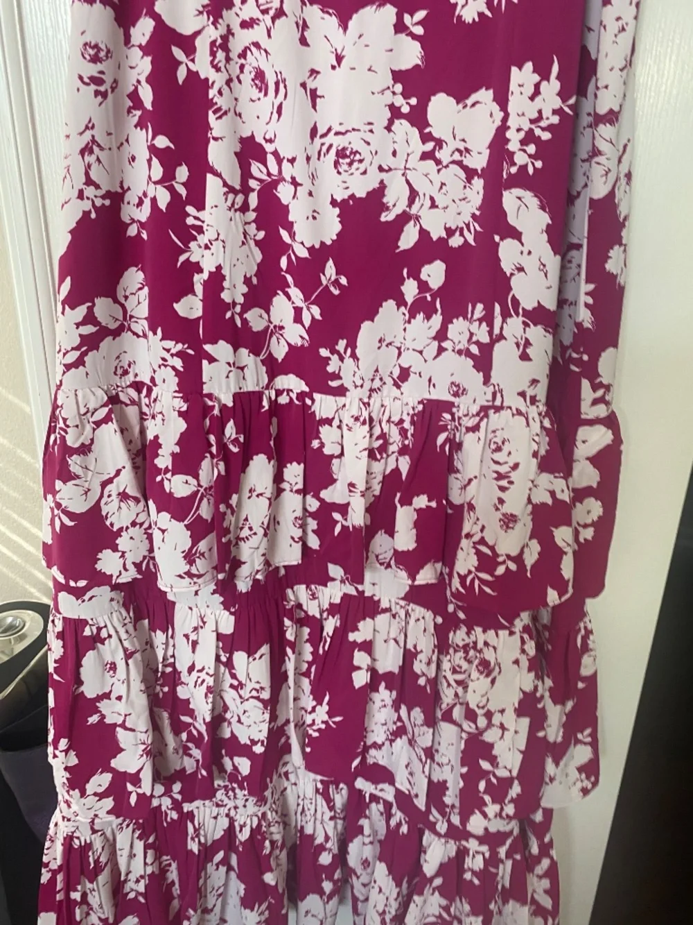 ABERCOMBIE & FITCH MAGENTAL FLORAL TIERED MAXI DRESS SIZE XL